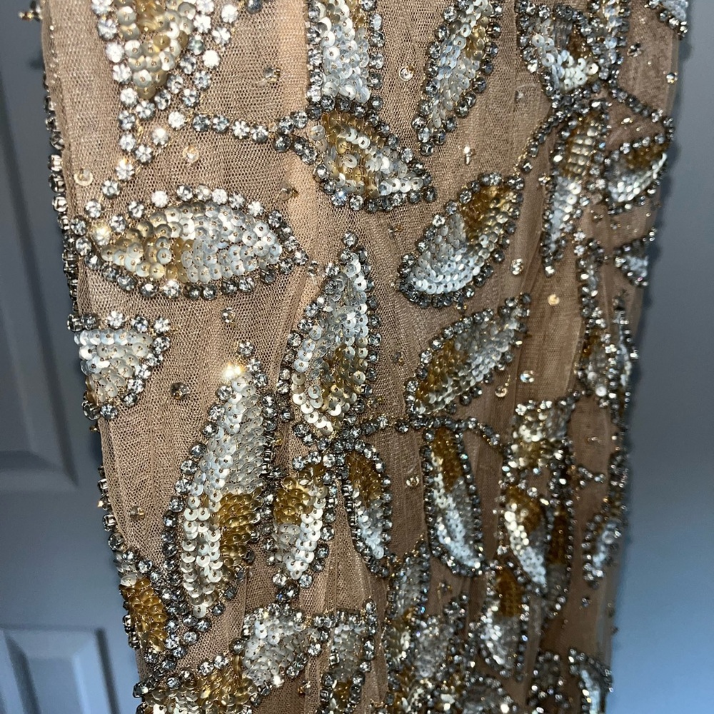 Sherri Hill Brown and Cream Maxi Gown Sleeveless Plunge - Picture 5 of 7